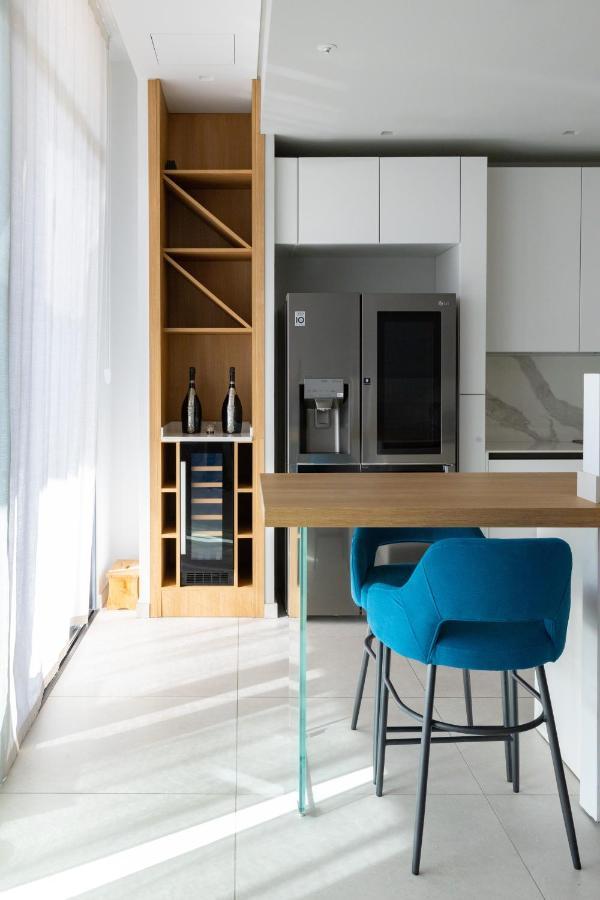 Modern Apartment In The Center Of St Julians By Arcobnb San Ġiljan Kültér fotó