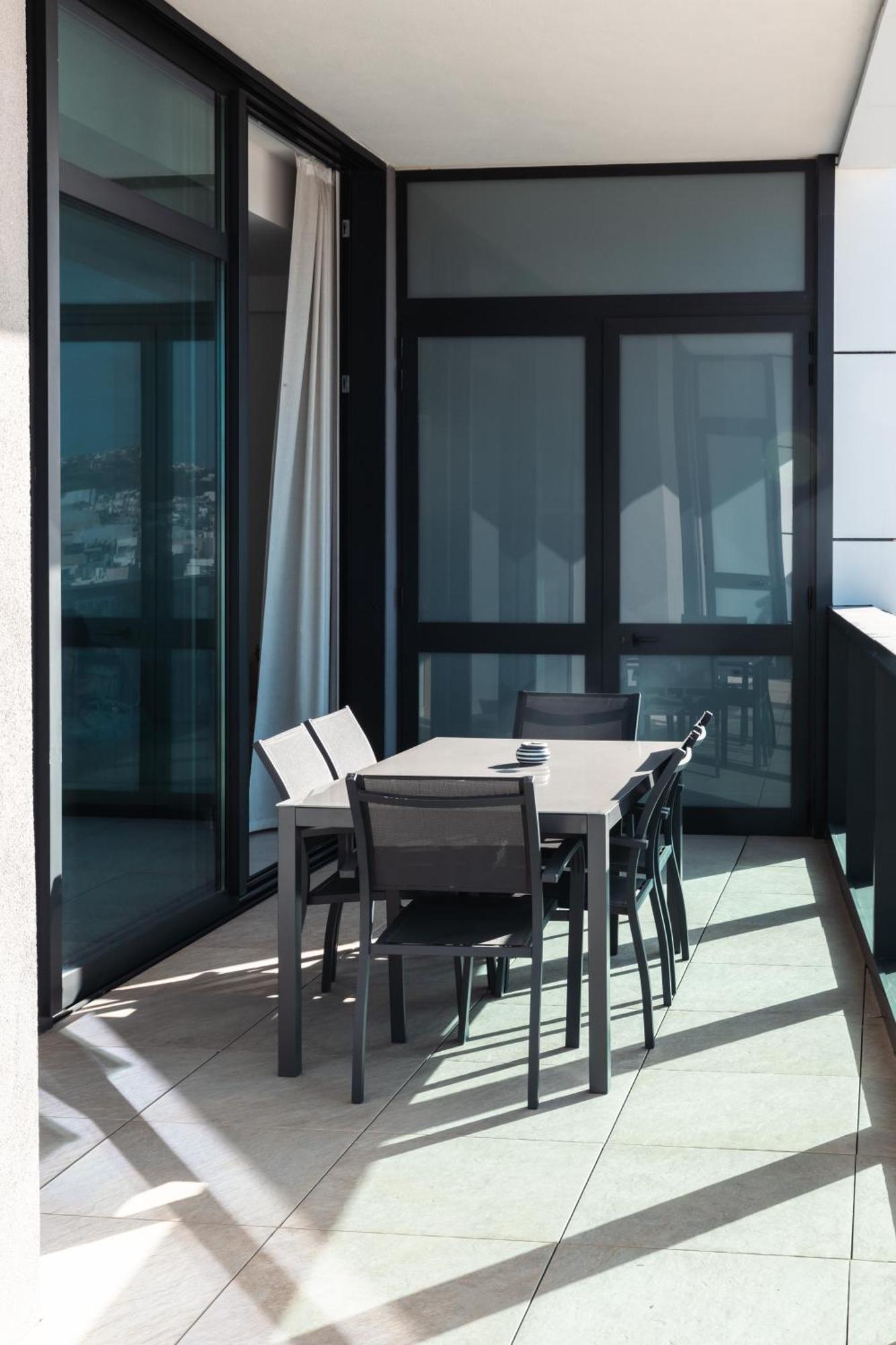 Modern Apartment In The Center Of St Julians By Arcobnb San Ġiljan Kültér fotó