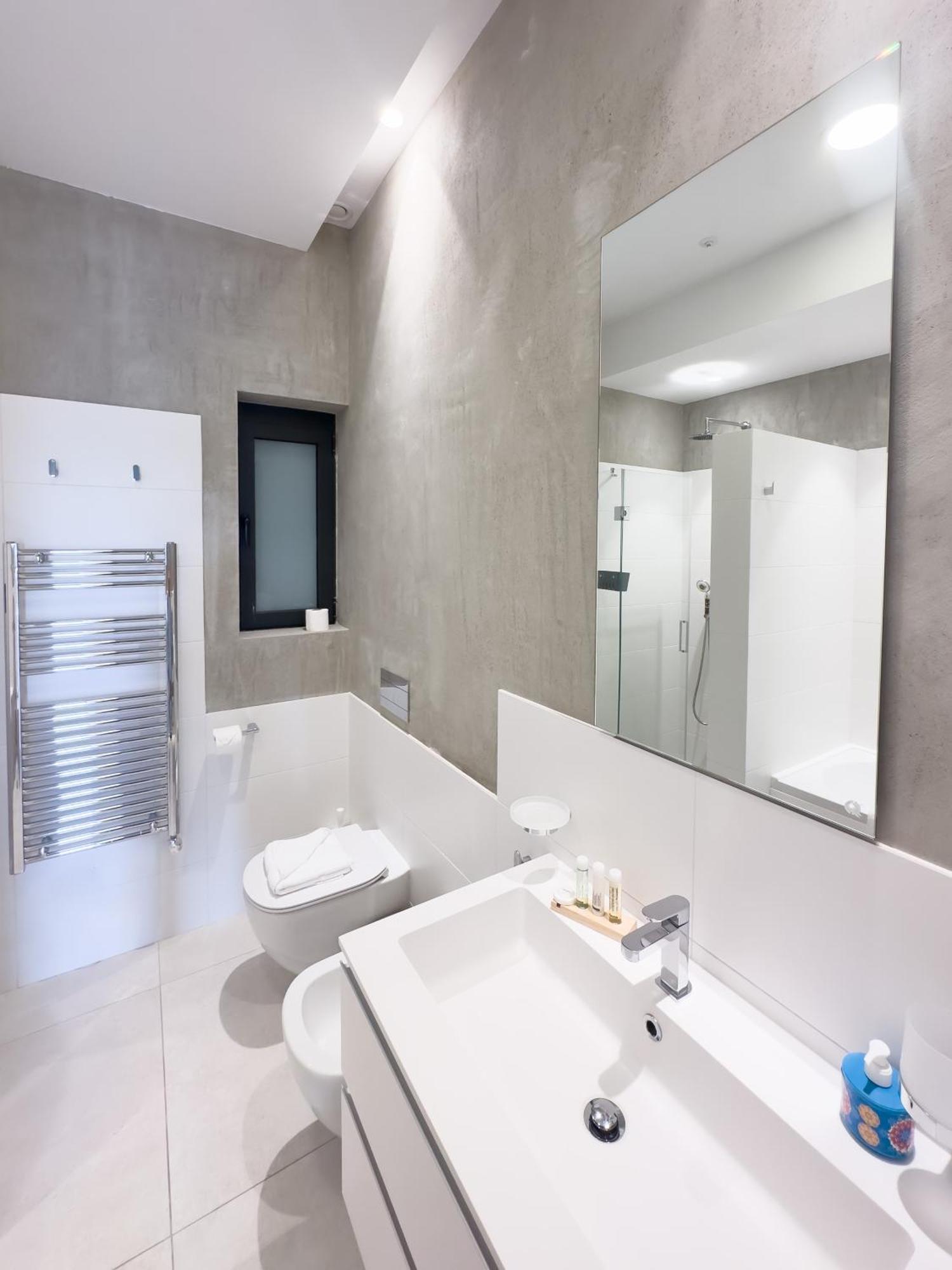 Modern Apartment In The Center Of St Julians By Arcobnb San Ġiljan Kültér fotó