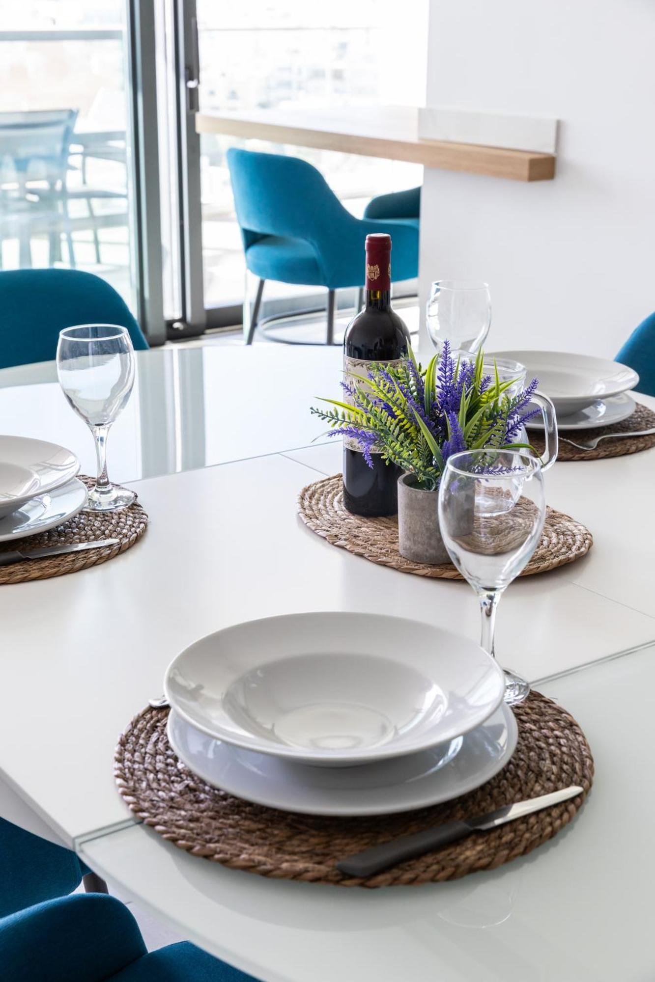 Modern Apartment In The Center Of St Julians By Arcobnb San Ġiljan Kültér fotó