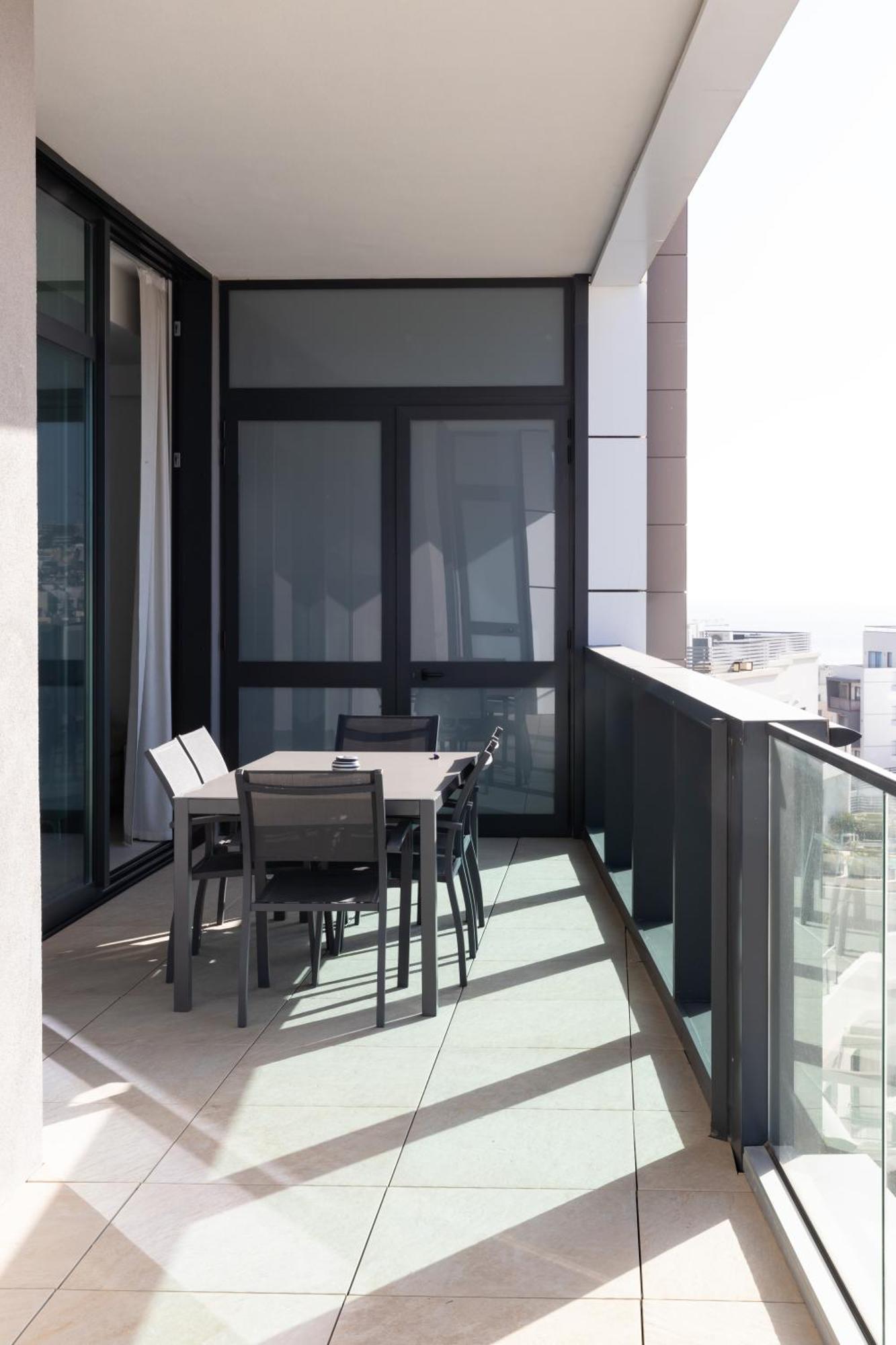 Modern Apartment In The Center Of St Julians By Arcobnb San Ġiljan Kültér fotó